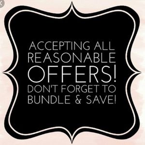 🖤I LOVE BUNDLES. I LOVE OFFERS.🖤